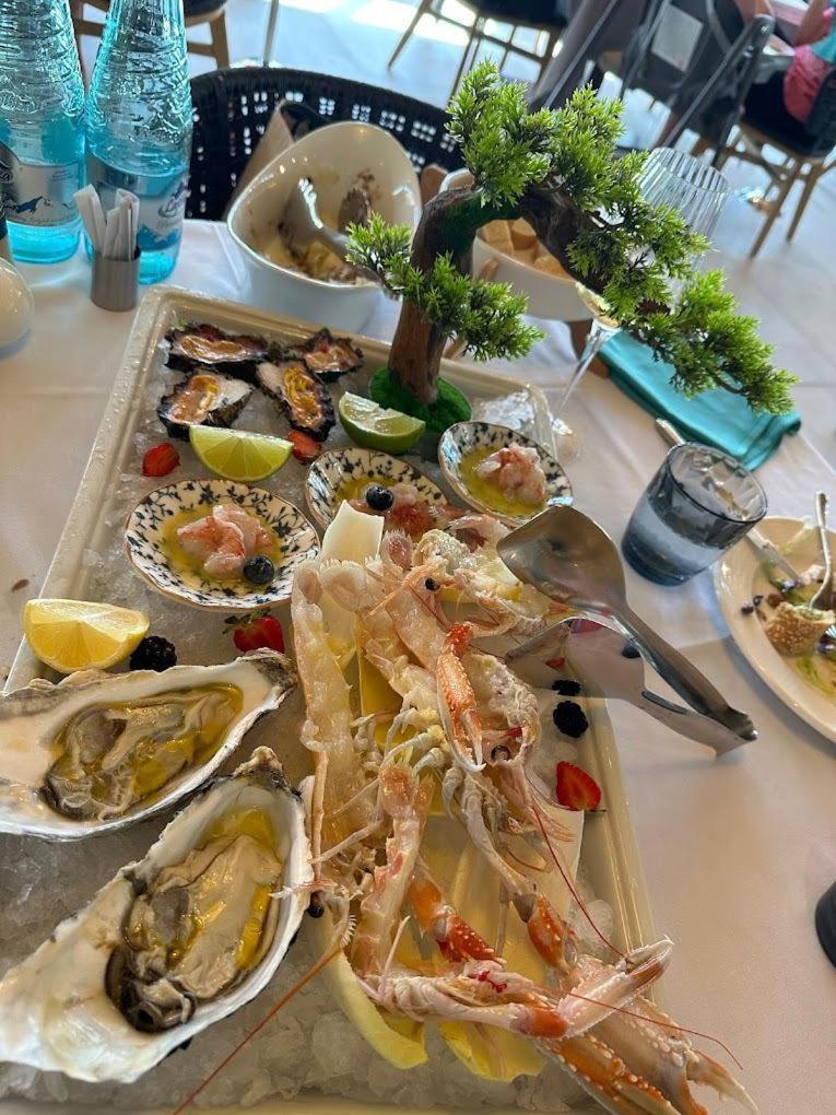 Stephen Seaside Hotel Dhermi Bagian luar foto