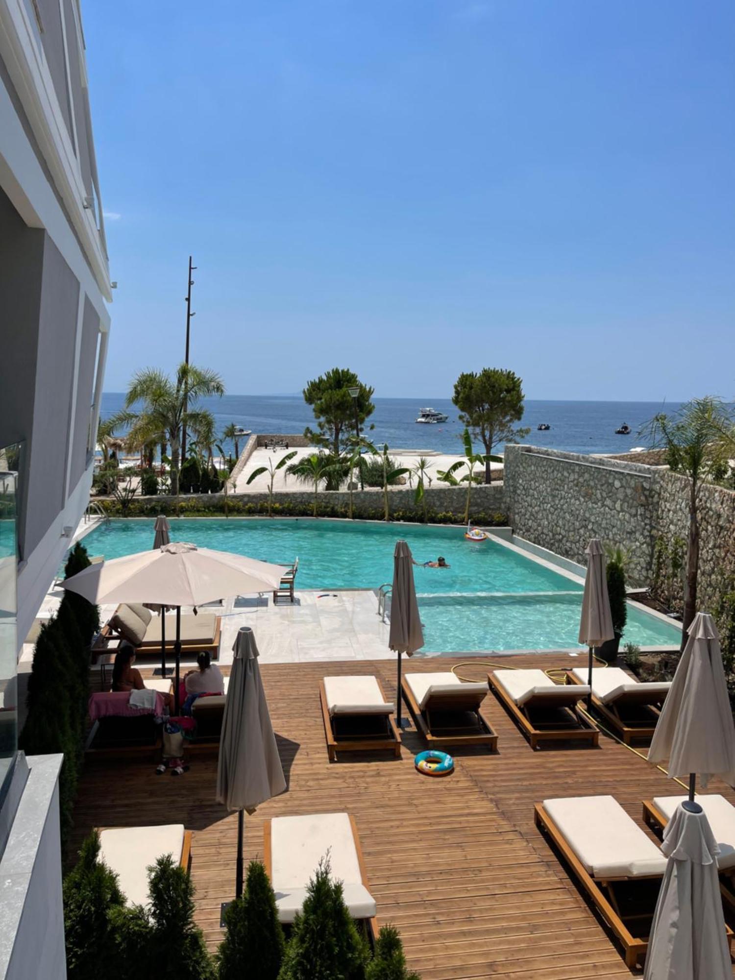 Stephen Seaside Hotel Dhermi Bagian luar foto