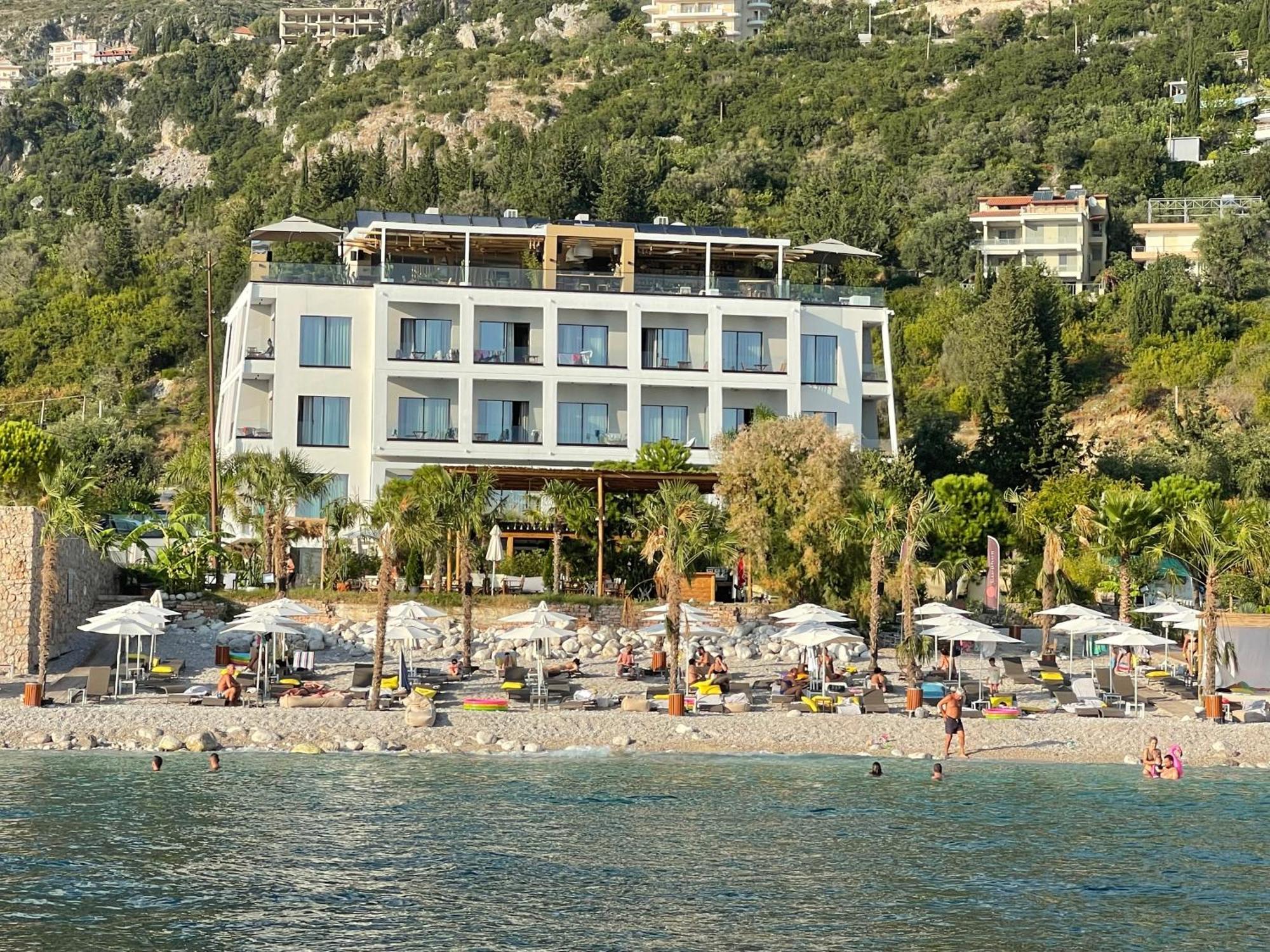 Stephen Seaside Hotel Dhermi Bagian luar foto